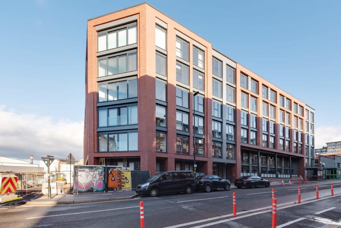 Lovely 1 Bed Flat In The Heart Of Apartment Birmingham